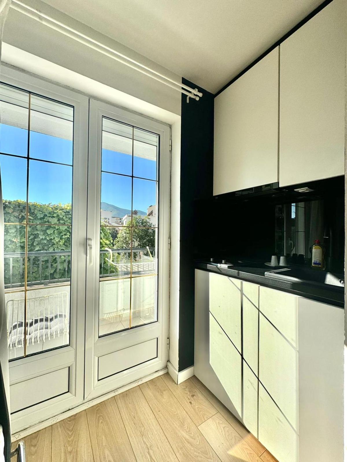 Apartmani Terminal Budua Esterno foto