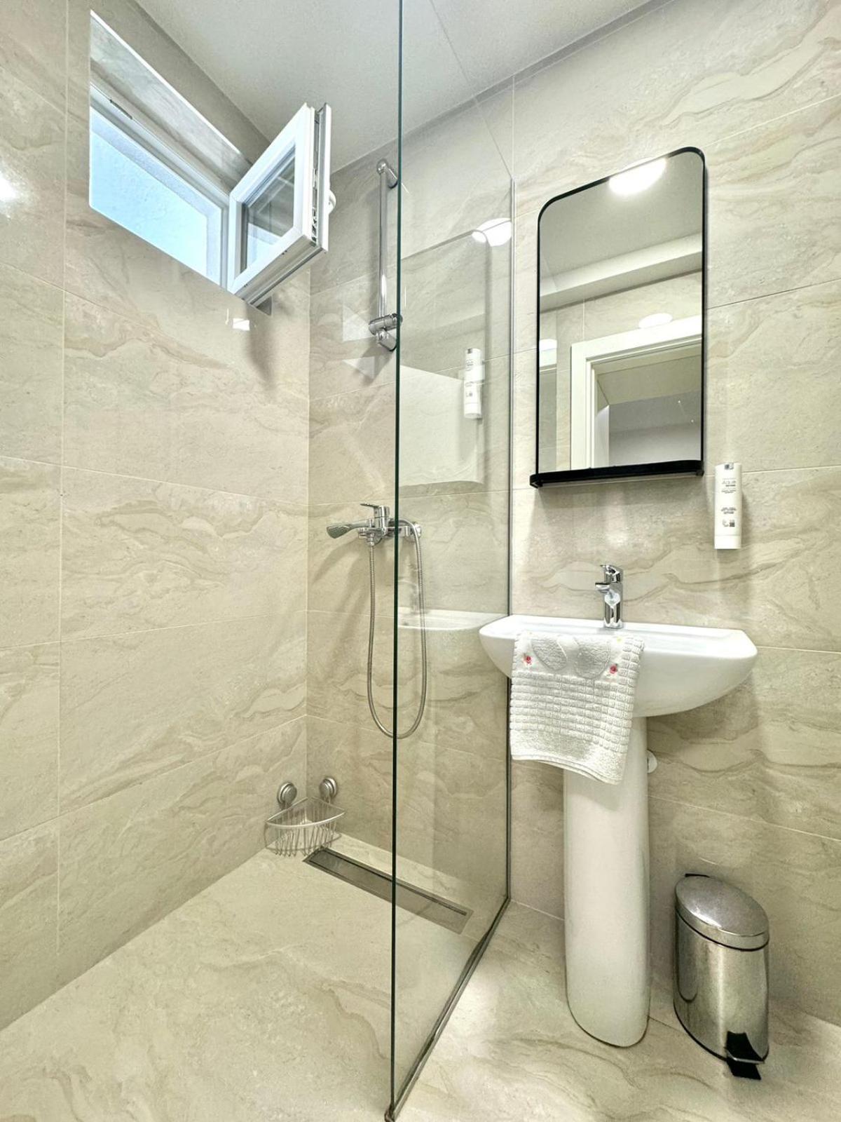 Apartmani Terminal Budua Esterno foto